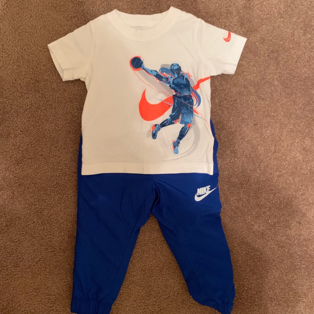 Nike 2T Outfit